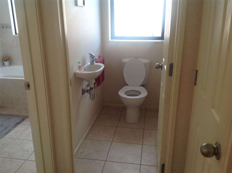 11 Redcastle Drive East Tamaki_8