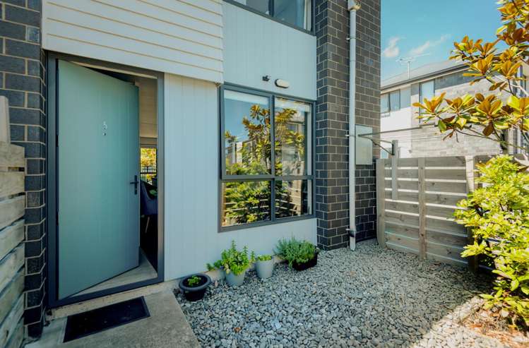 5/14 Buffon Street Waltham_10