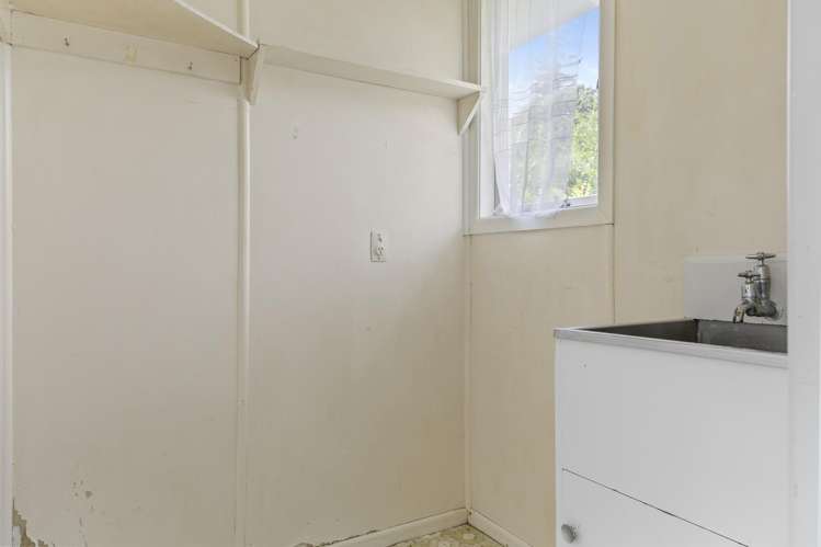 23 Tongariro Road Turangi_14