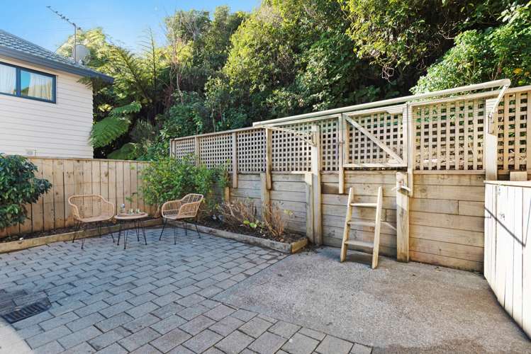 77 Woodhouse Avenue Karori_7