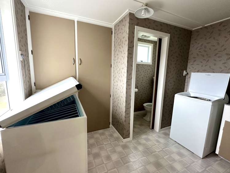 97 Wilton Street Windsor_25