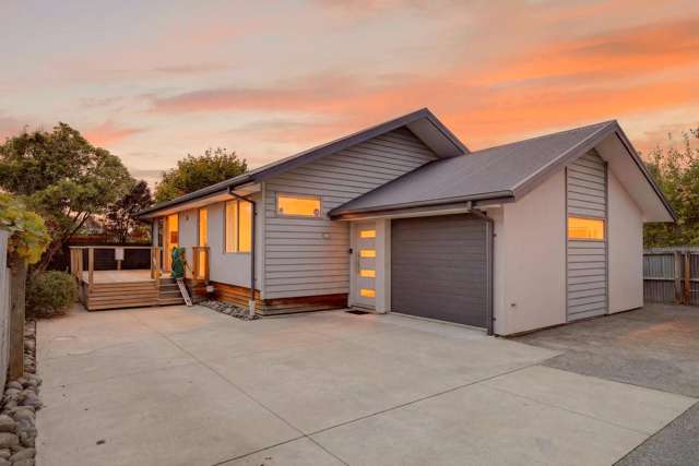 2017 Build - Modern Living!