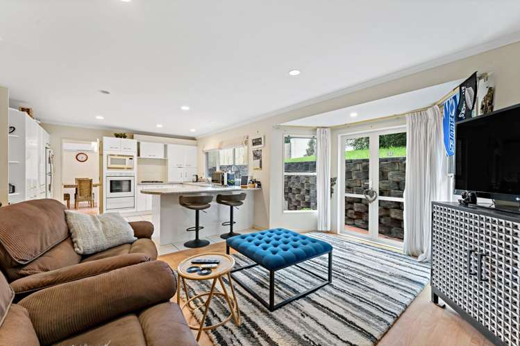 25 Bronte Place Somerville_13