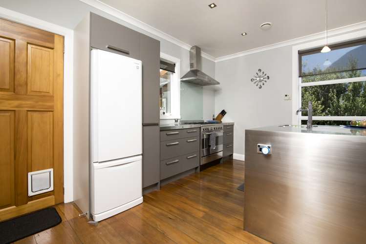 30 Wairau Road Picton_6