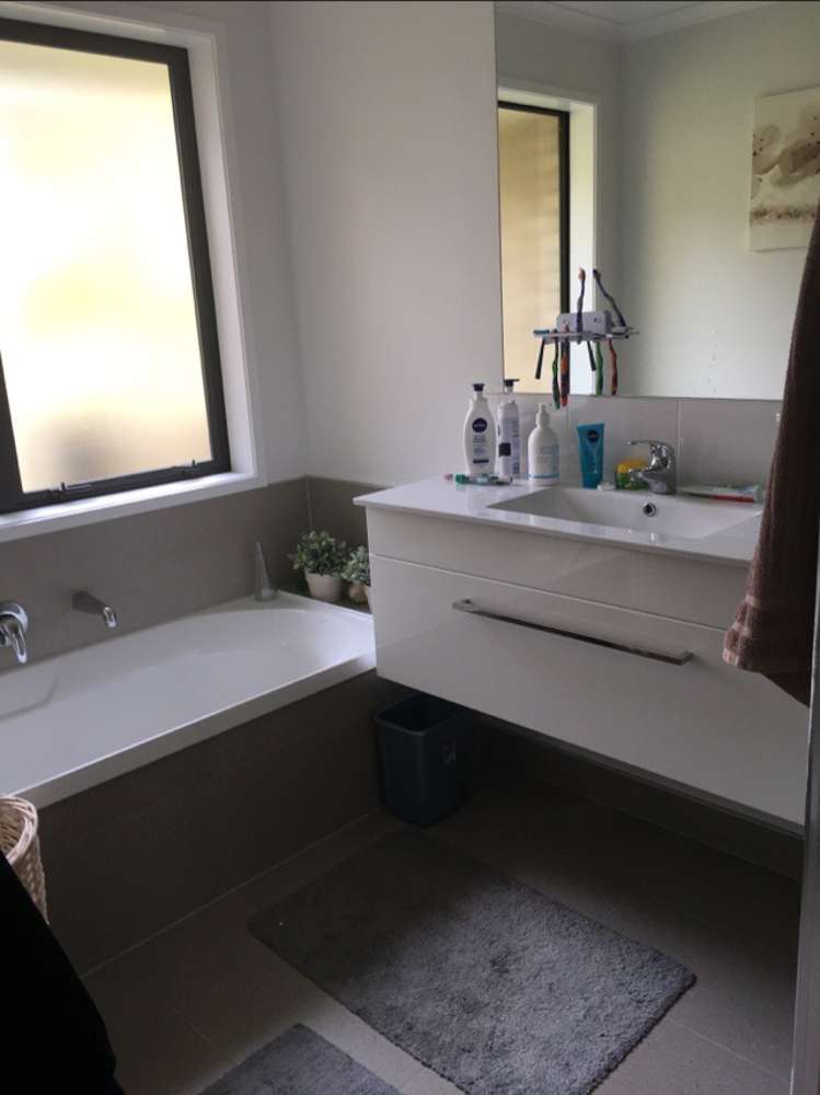 12 Sibling Court Silverdale_9