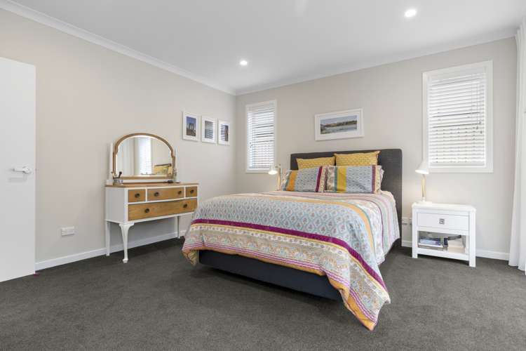 11 Jarrett Terrace Leamington_12