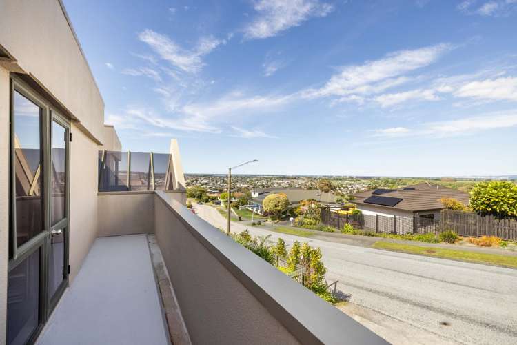 84 Churchill Drive Taradale_20