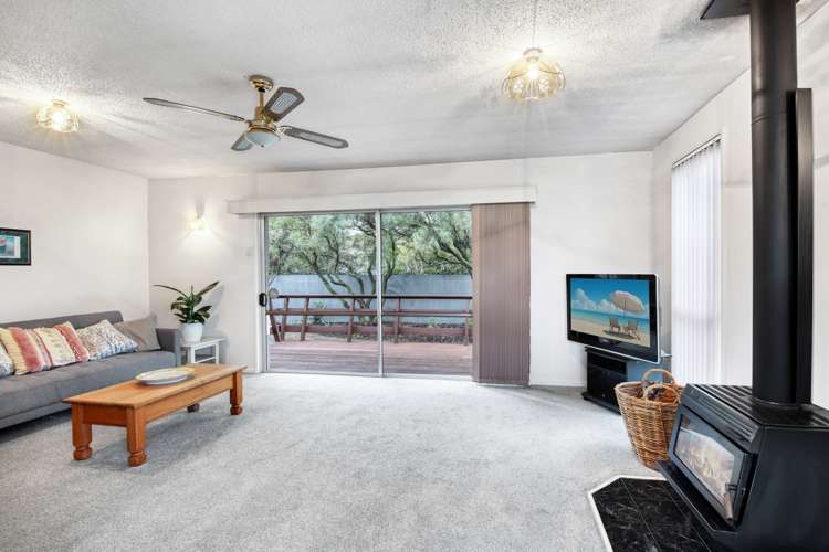 13 Main North Road Woodend_7