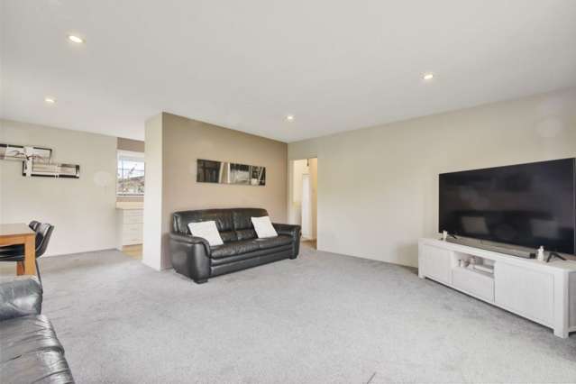 21A Dunedin Street Redwood_4