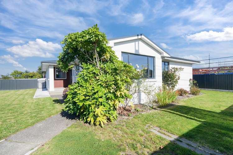 412 Saint Andrew Street Glengarry_26