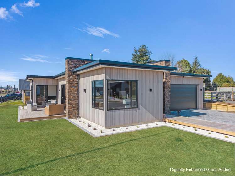26 Whakahaumako Road Leamington_33