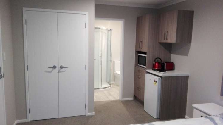 42b Beatty Street Melville_13