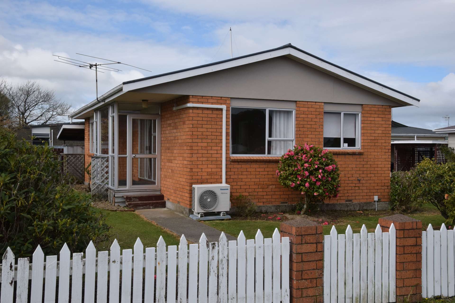 2/64 Glengarry Crescent Glengarry_0