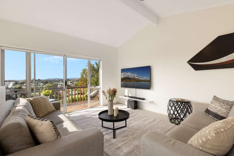 51a Pillans Road Otumoetai_13