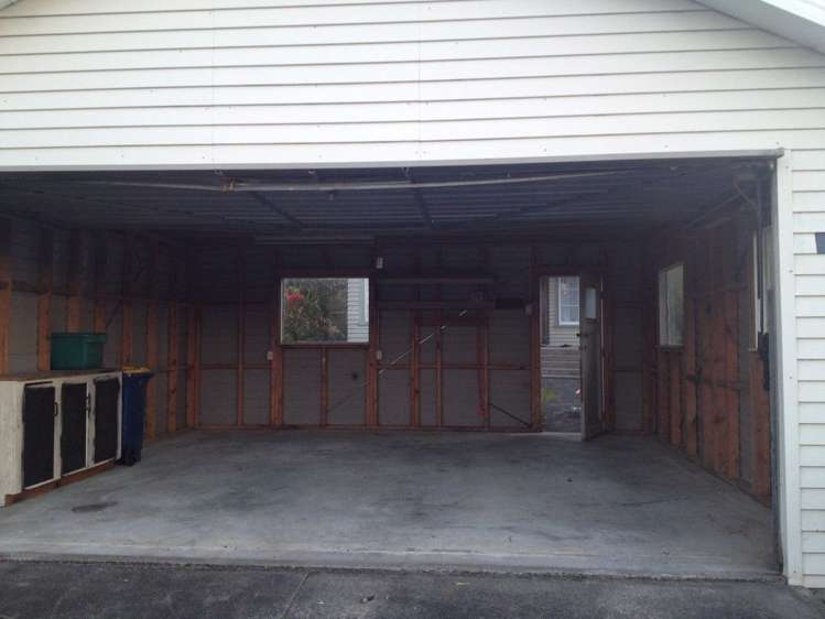 21 Rewarewa Road Te Atatu Peninsula_9