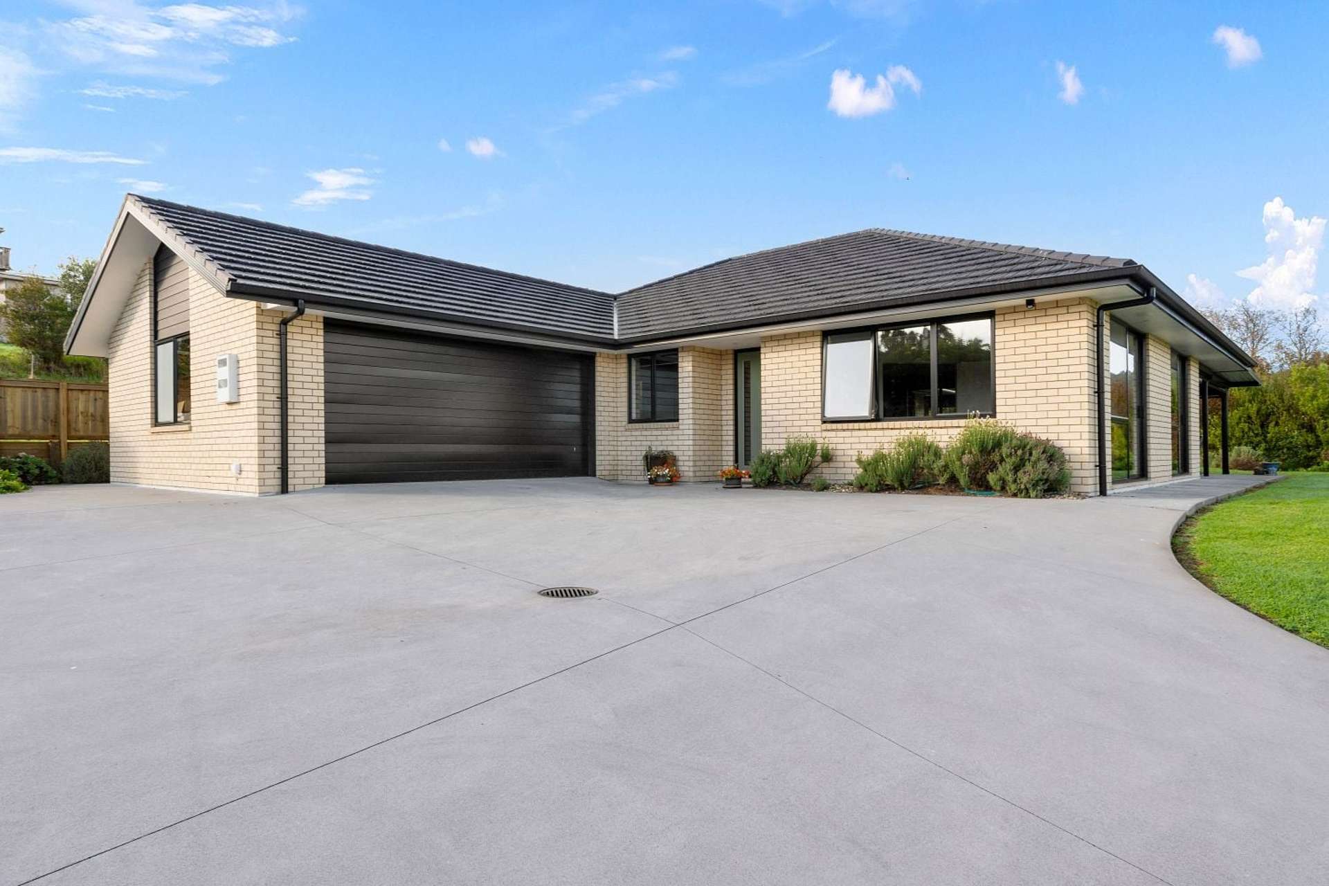 31 Muritai Road Parua Bay_0