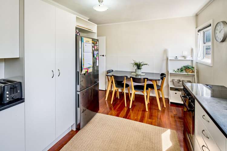 316 Main Road Tawa_1