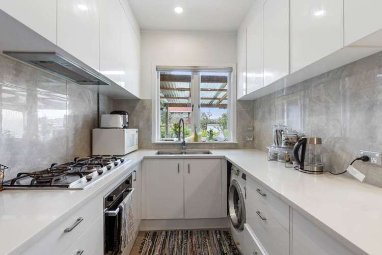 32 Tiverton Road Avondale_14