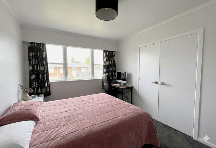 2/216a Edmonton Road Te Atatu South_3
