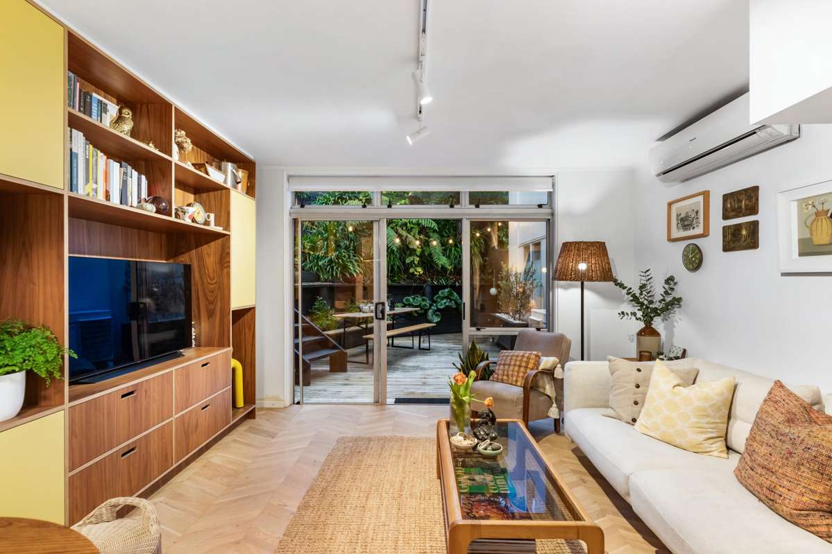 7/6 Schofield Street_4