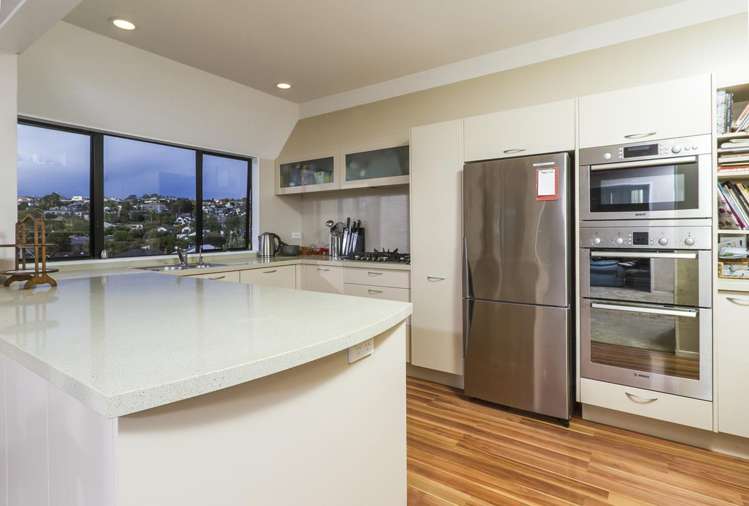 2/2 Korotaha Terrace Rothesay Bay_10