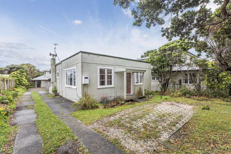 12 & 12A Wairaka Road Pukerua Bay_17