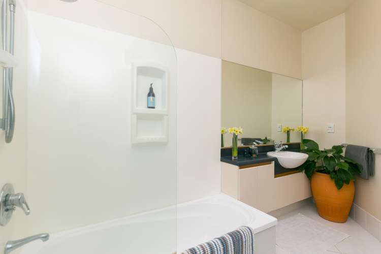 6b/25 Cuba Street Te Aro_15