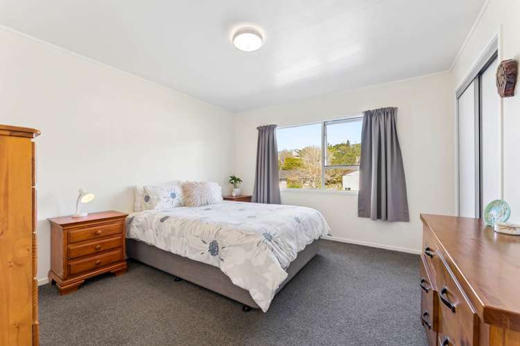 42 Trias Road Totara Vale_8
