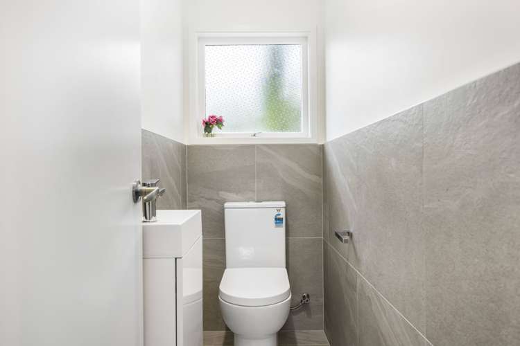 27 Caronia Crescent Lynfield_57