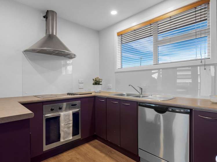 88 Farquhars Road Redwood_6