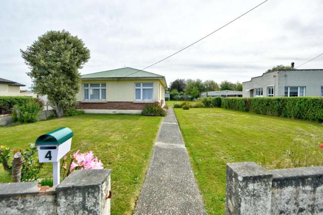 4 River Street Mataura_1