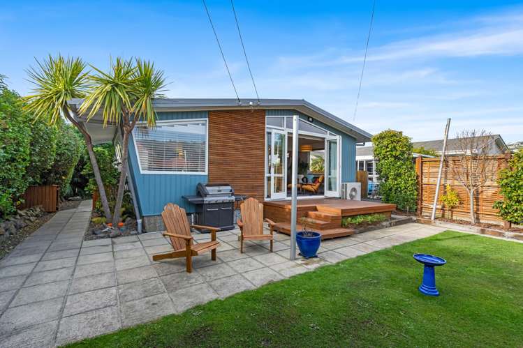 71 Main Road Redcliffs_19