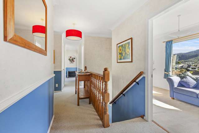 64 Collins Avenue Tawa_2