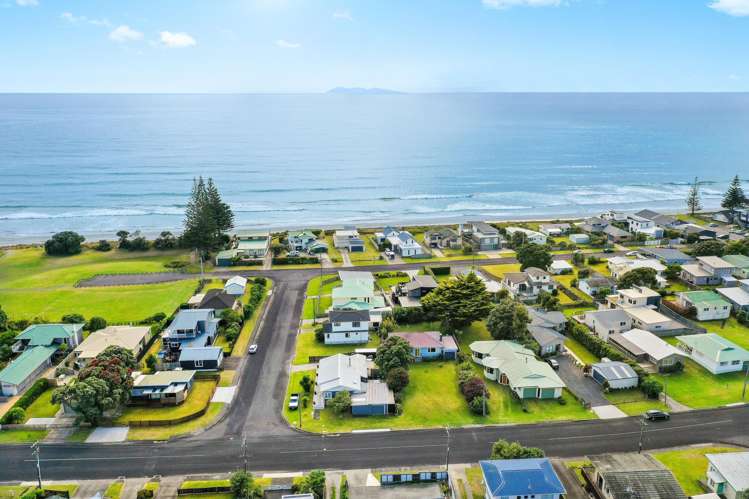27 Dillon Street Waihi Beach_18