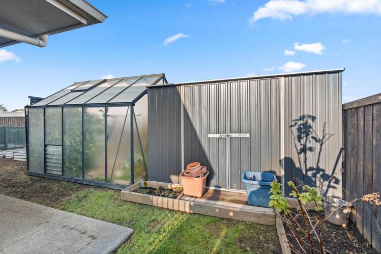 5 McKerrow Place Featherston_17