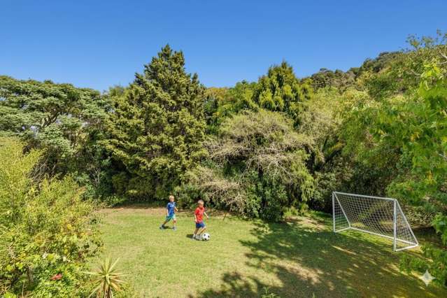Privacy with Character & Coastal Convenience