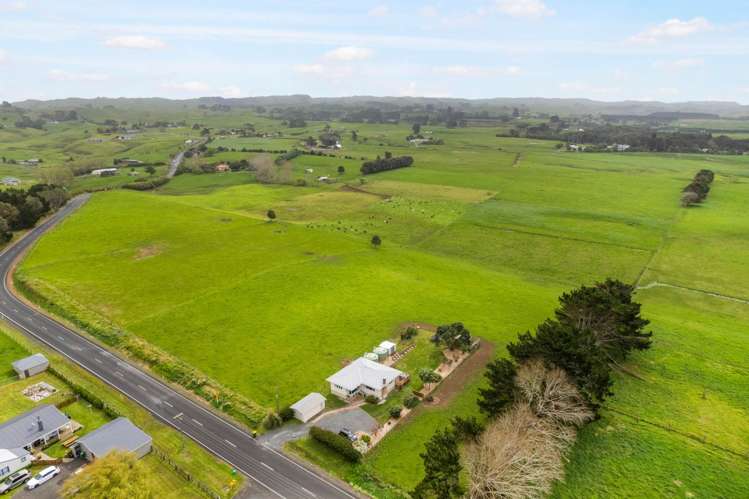 142 Karioitahi Road Waiuku_23