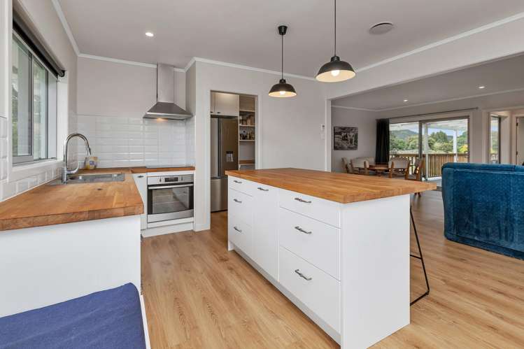 81 Tauraroa Road Maungakaramea_24