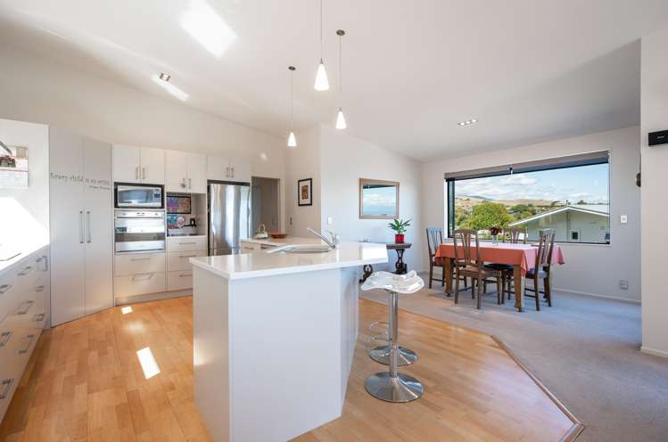 11 Rainbow Drive Atawhai_4