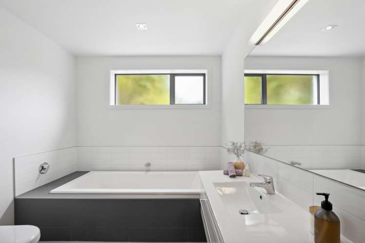 69a Loop Road Kawarau Falls_12