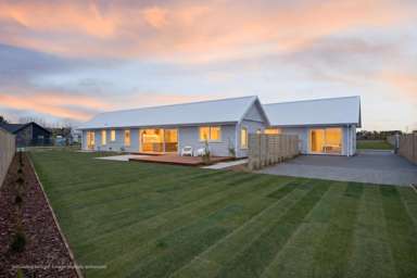 2 Knighton Drive_1
