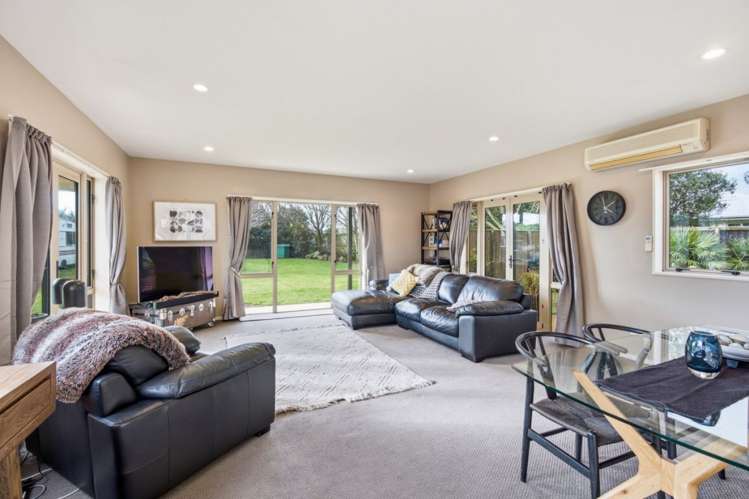 31 Burnham School Road_1
