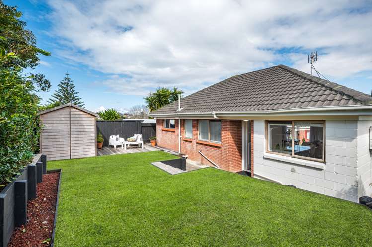 3/6 Keys Street Belmont_14