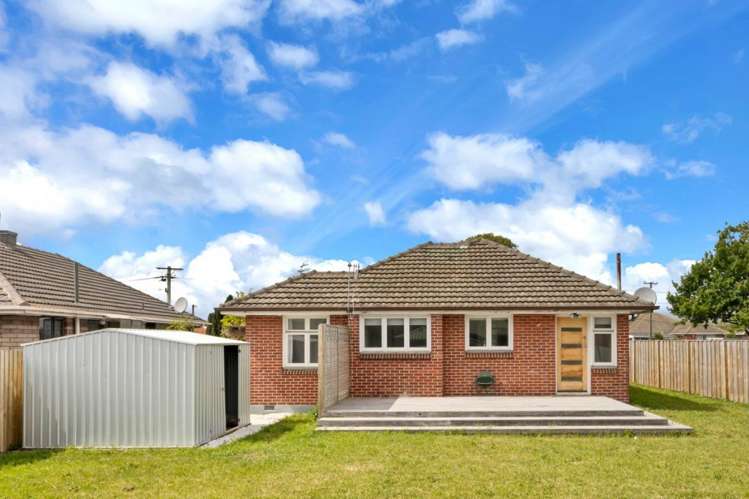 35 Basingstoke Street Aranui_19