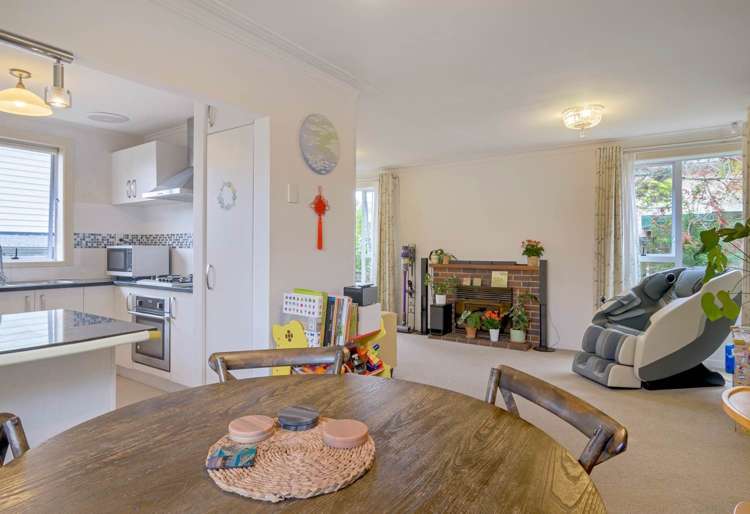 124 Edmonton Road_2
