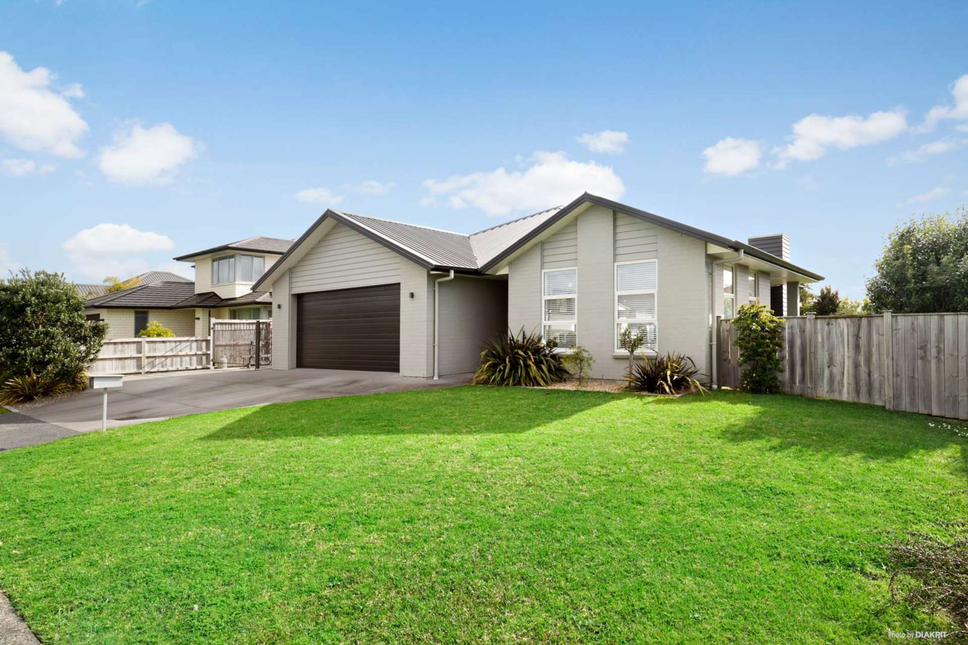 14 Defender Crescent Beachlands_0