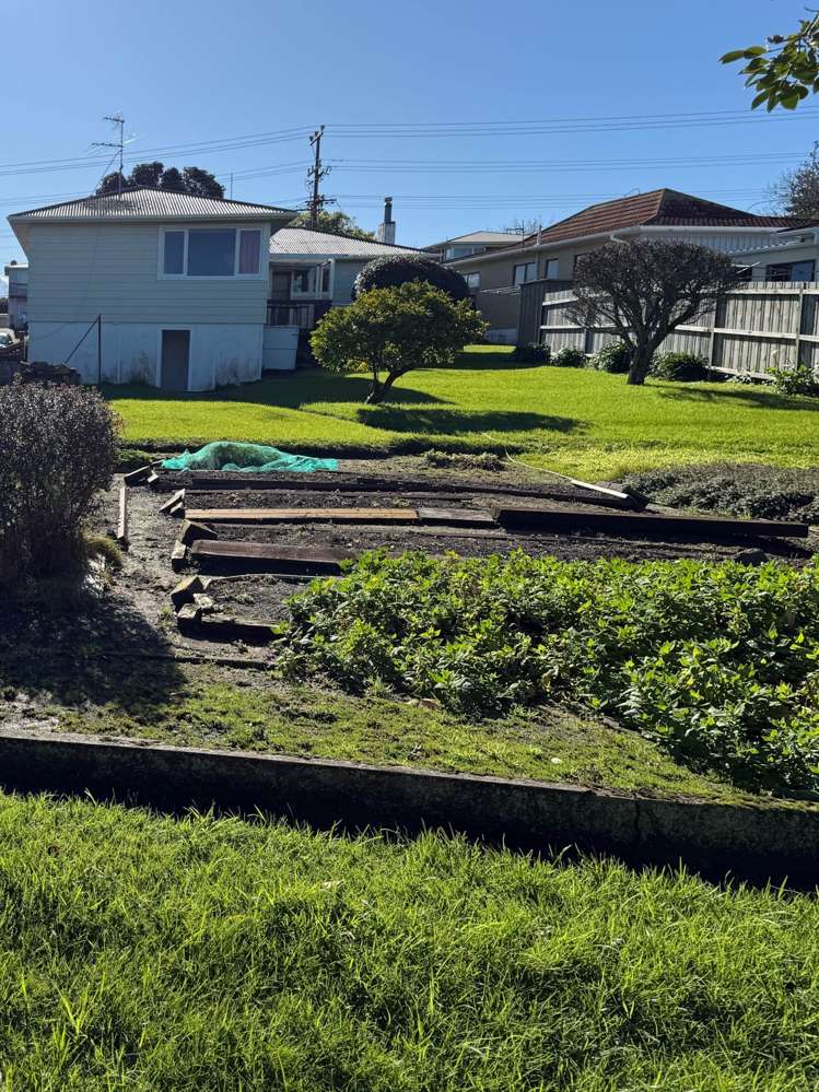 8 Roberts Road Glenfield_1