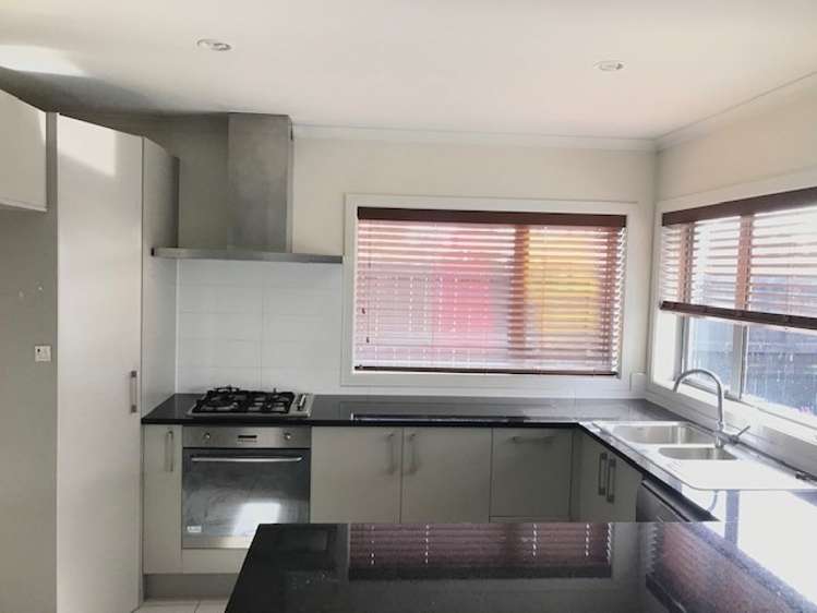 1/19 Abbotsford Street 3295_1