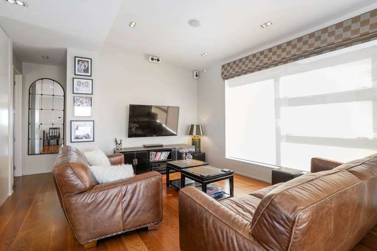 81 Seacliffe Avenue Narrow Neck_6