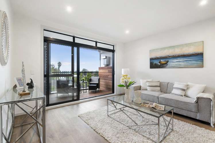 2/42a Arthur Street_0